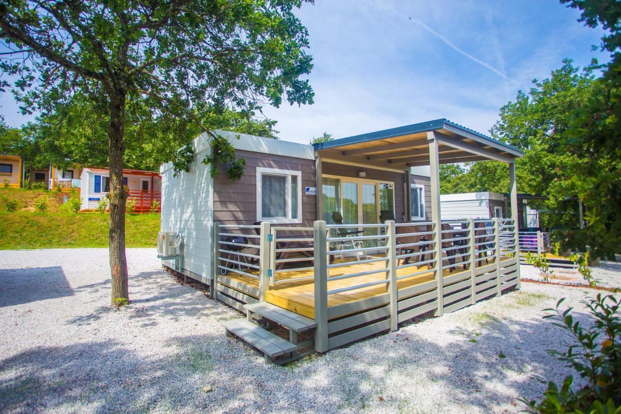 Cherry Premium Jade Mobile Homes Zelena Laguna 波雷奇 外观 照片